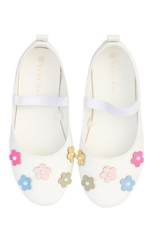 White Daisy Ballerina
