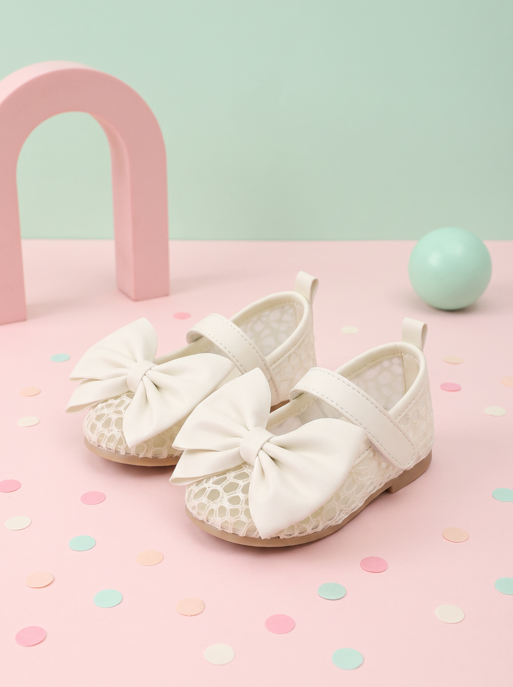 Babydoe White Twirly Ballerina — pastel-studio